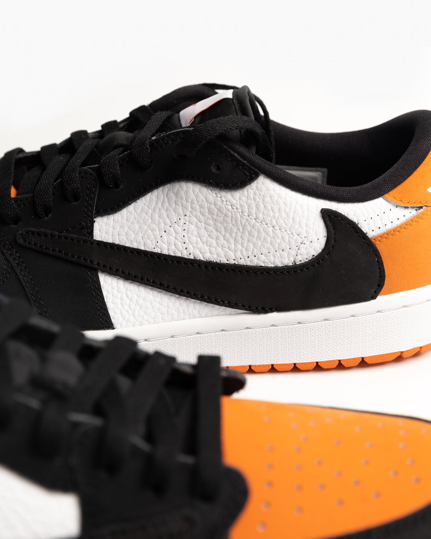 Air Jordan 1 Low Golf x Travis Scott - Shattered Backboard